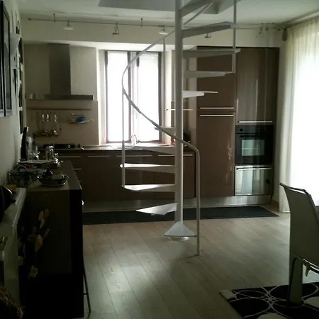 Vignolo * ستريزا